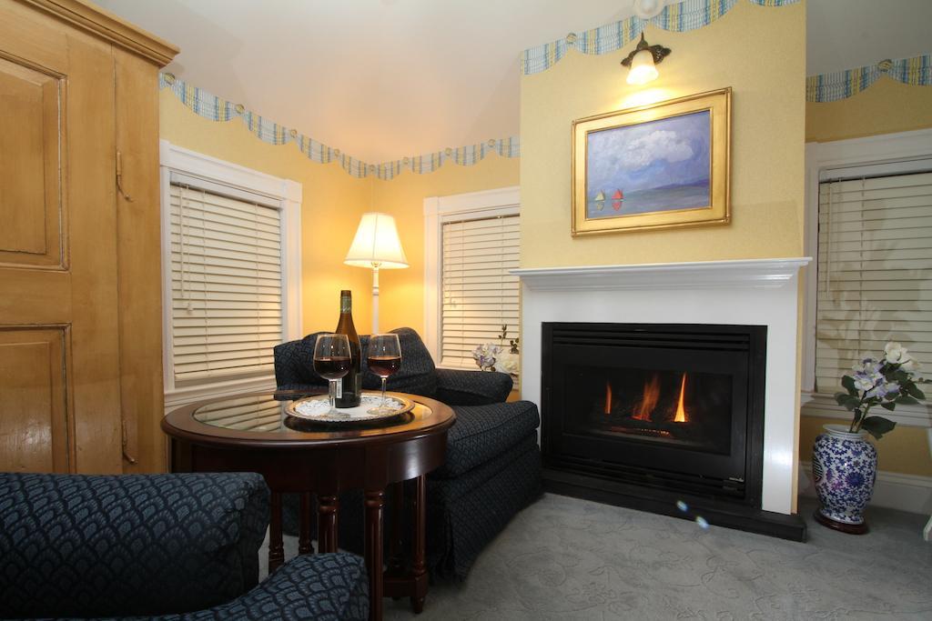 Captain'S House Inn Chatham Ruang foto