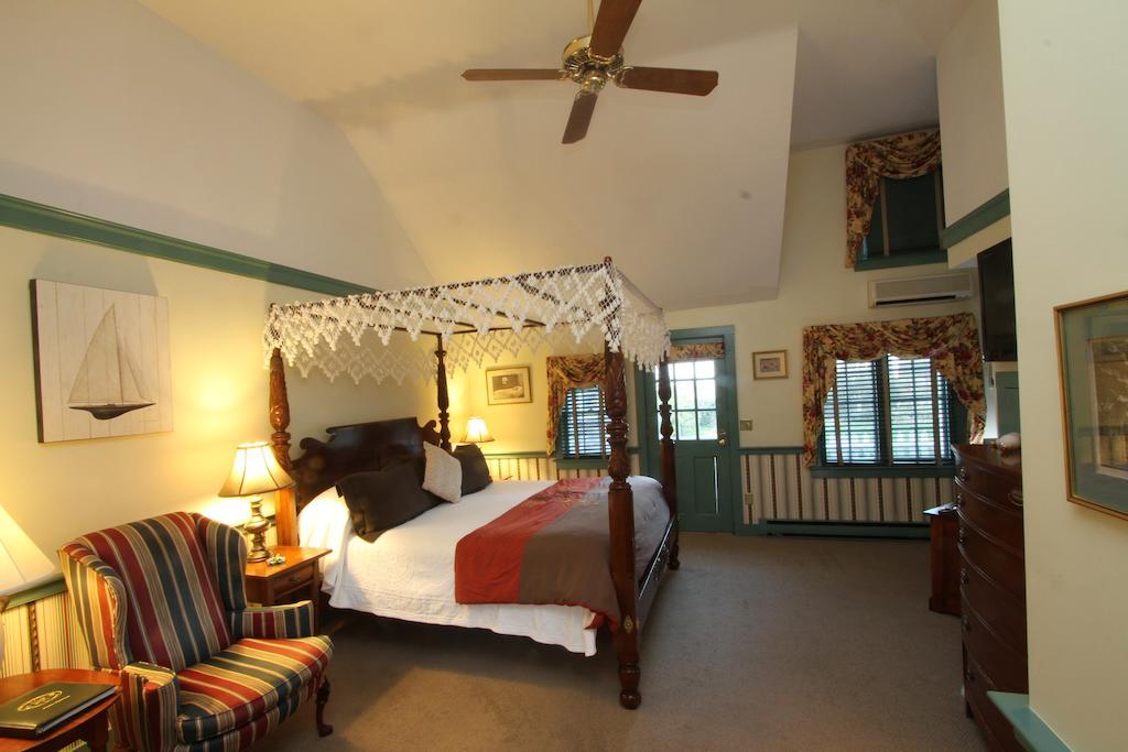 Captain'S House Inn Chatham Ruang foto